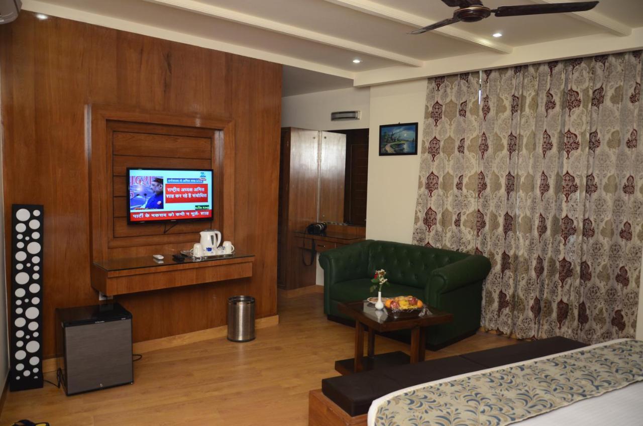 Hotel Grand Sharan Катра Экстерьер фото
